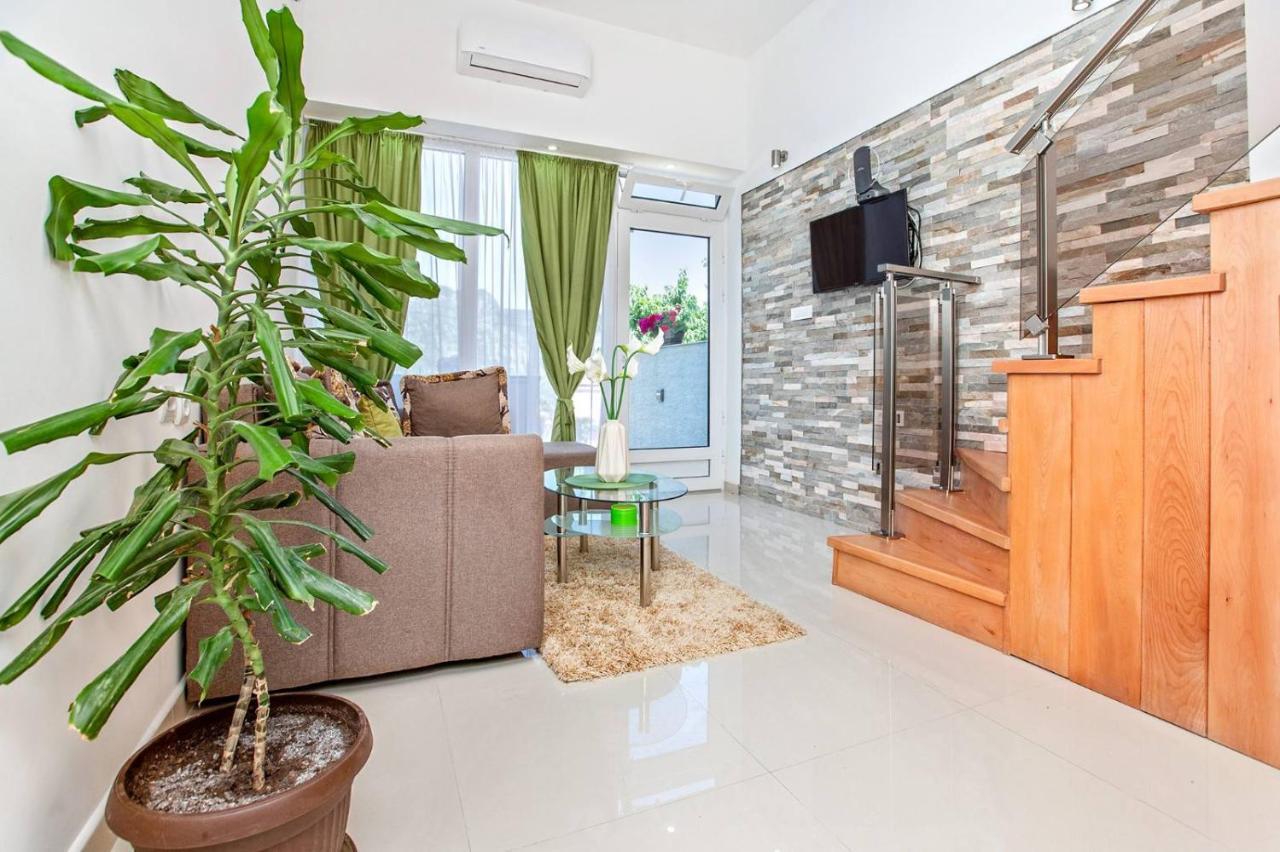 Apartmani Vasilije コトル エクステリア 写真