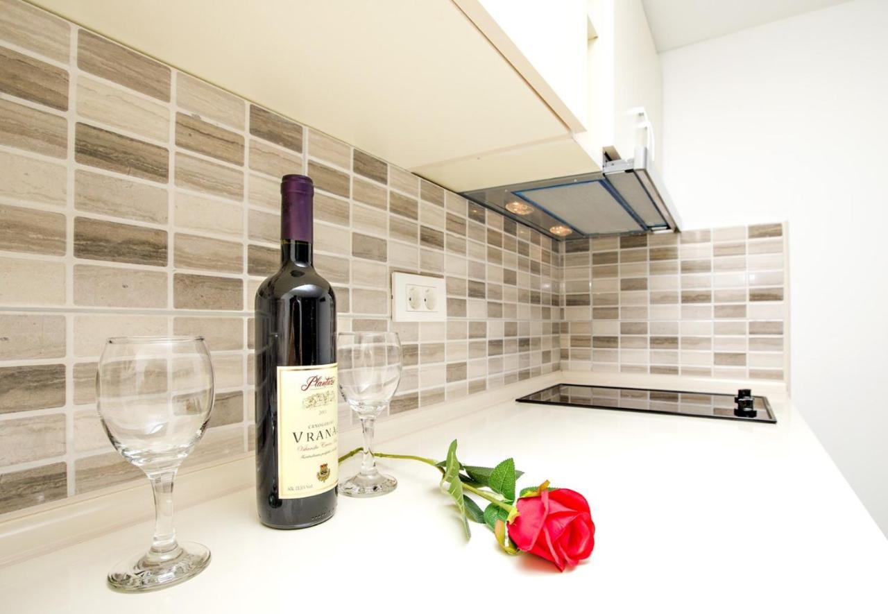 Apartmani Vasilije コトル エクステリア 写真